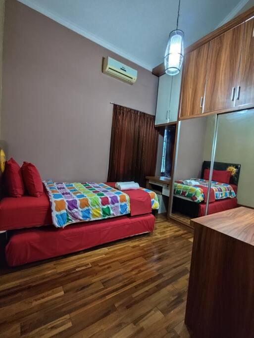 Niki Mawon Homestay Kejayan Екстериор снимка